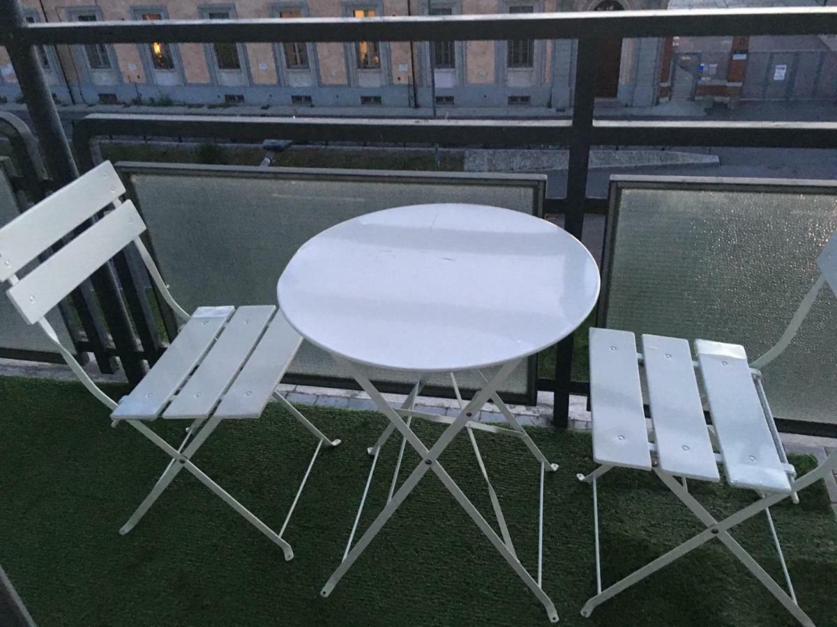 Leoni Charminghouse Apartment Милано Екстериор снимка