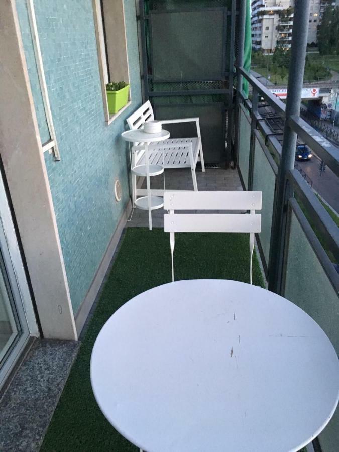 Leoni Charminghouse Apartment Милано Екстериор снимка