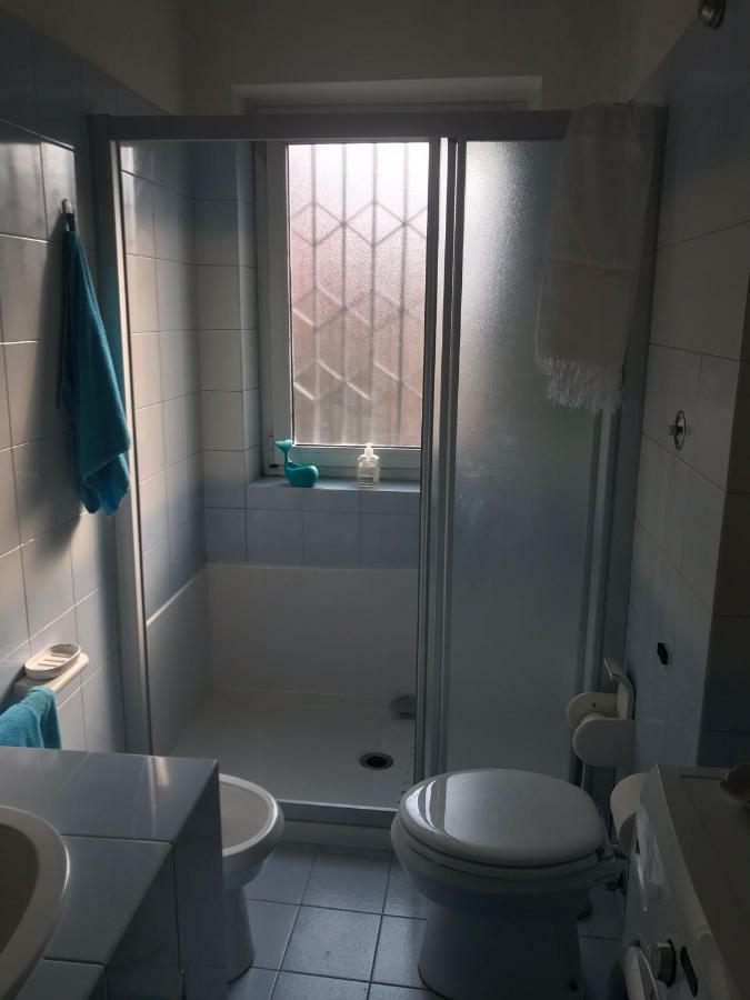 Leoni Charminghouse Apartment Милано Екстериор снимка