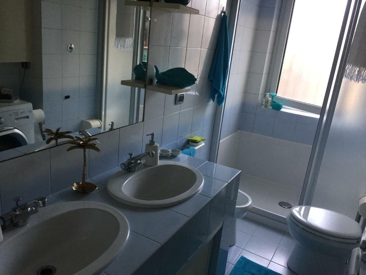 Leoni Charminghouse Apartment Милано Екстериор снимка